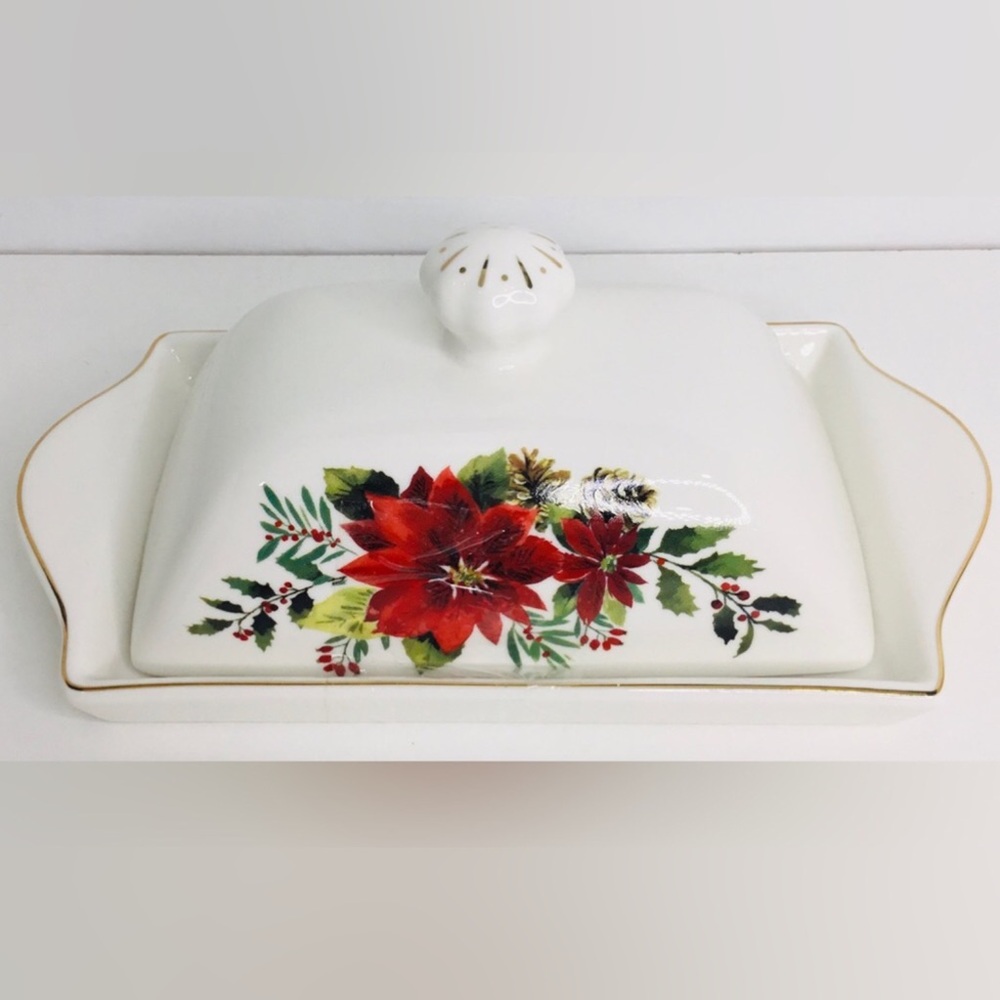 Grace's Teaware Butter Dish Poinsettia Christmas Flower New  Ceramic